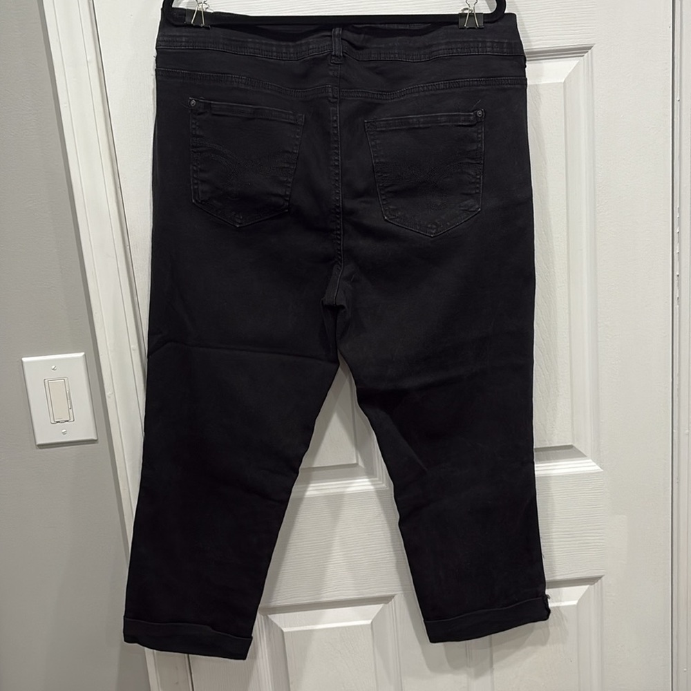 Wallflower black luscious curvy fit crop pant 18 - Picture 5 of 6